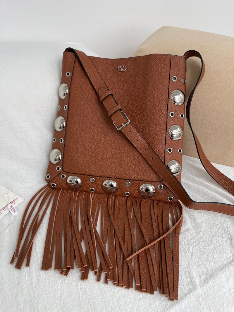 Va1e*ntin0 satchel bag